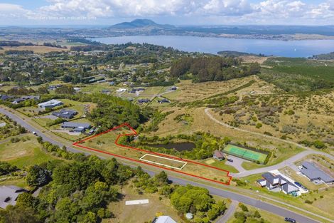 Photo of property in 7 Grandview Lane, Acacia Bay, 3385