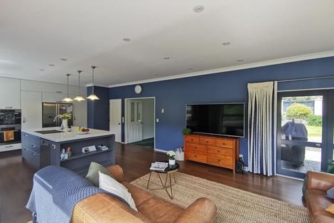 Photo of property in 26 Amesbury Drive, Churton Park, Wellington, 6037