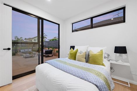 Photo of property in 7/5 Lemon Grove Lane, Greenhithe, Auckland, 0632