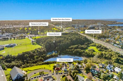 Photo of property in 1/13a Kitewao Street, Northcote, Auckland, 0627