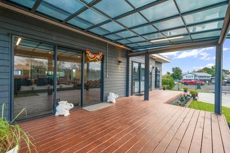 Photo of property in 92 Dominion Road, Papakura, 2110