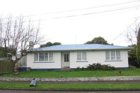 Photo of property in 2 Norwich Place, Awapuni, Palmerston North, 4412
