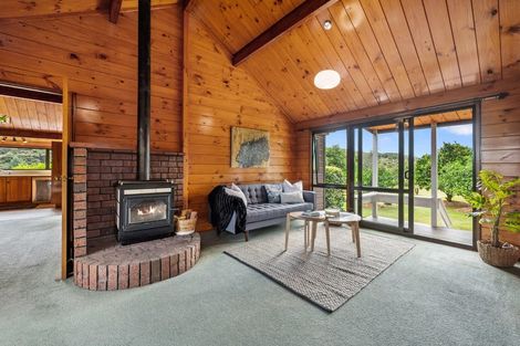 Photo of property in 279 Peak Road, Kaukapakapa, Helensville, 0875