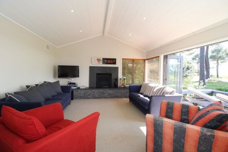 Photo of property in 800 Matarangi Drive, Matarangi, Whitianga, 3592