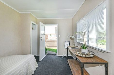 Photo of property in 46 Given Street, Havelock North, 4130