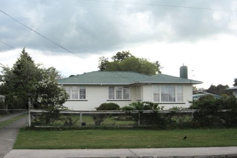 Photo of property in 16 Kahu Street, Utuhina, Rotorua, 3015