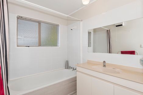 Photo of property in 1/44 Marriott Road, Pakuranga, Auckland, 2010