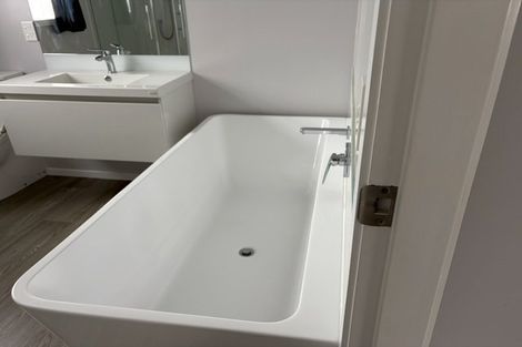 Photo of property in 96a Naenae Road, Naenae, Lower Hutt, 5011