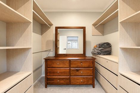 Photo of property in 19 Sydney Place, Flagstaff, Hamilton, 3210
