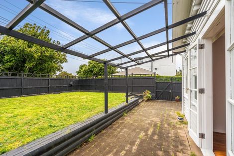 Photo of property in 7 Curzon Street, Onehunga, Auckland, 1061