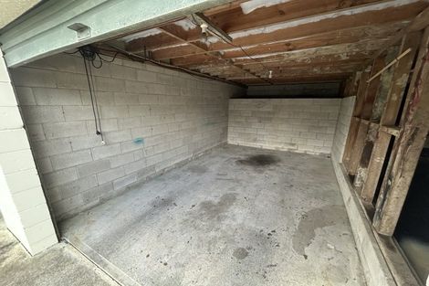 Photo of property in 1/16a Diana Drive, Glenfield, Auckland, 0627