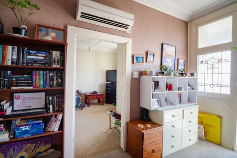 Photo of property in 74 Forbury Road, Saint Clair, Dunedin, 9012