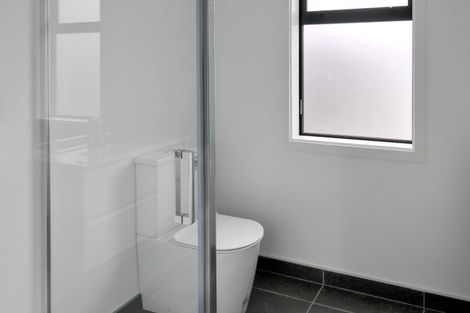 Photo of property in 1a Raymond Terrace, Waterloo, Lower Hutt, 5011