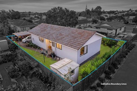 Photo of property in 2/41 Taitimu Drive, Weymouth, Auckland, 2103