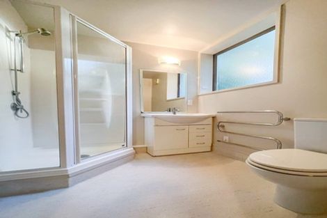 Photo of property in 632 Beach Road, Browns Bay, Auckland, 0630