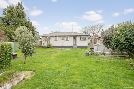 Photo of property in 4 Braeburn Place, Takanini, 2112