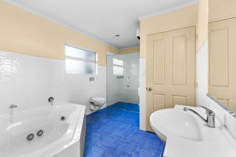 Photo of property in 9a Avenue Road, Greenmeadows, Napier, 4112