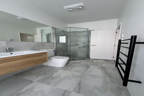 Photo of property in 12 William Calvert Drive, Swanson, Auckland, 0614