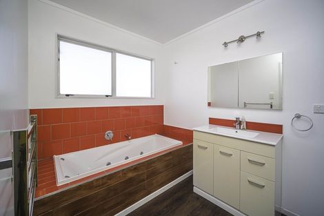 Photo of property in 47 Fergusson Street, Stoke, Nelson, 7011