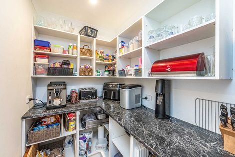 Photo of property in 15 Jackson Street, College Estate, Whanganui, 4500