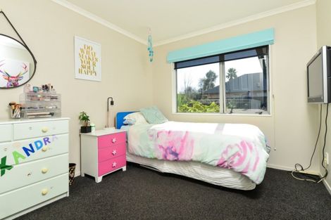 Photo of property in 393 Hukanui Road, Rototuna, Hamilton, 3210