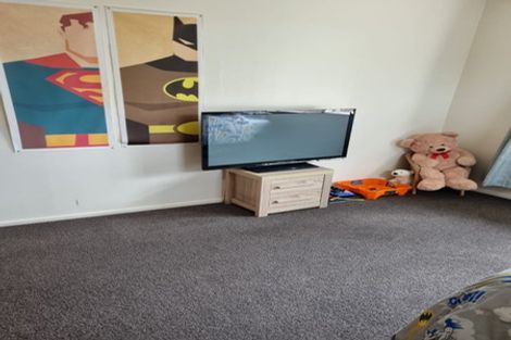 Photo of property in 2/264a Fergusson Drive, Heretaunga, Upper Hutt, 5018