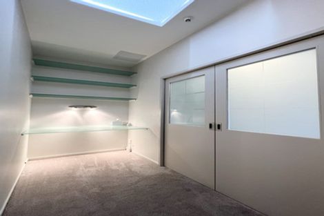 Photo of property in 26/4e Collins Street, Takapuna, Auckland, 0622