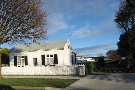 Photo of property in 2/12 Clifton Street, Windsor, Invercargill, 9810