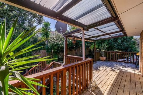 Photo of property in 2/57 Nigel Road, Browns Bay, Auckland, 0630