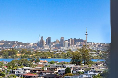 Photo of property in 11 Katui Street, Castor Bay, Auckland, 0620