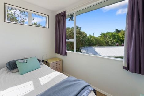 Photo of property in 3 Arthur Street, Waikawa Beach, Levin, 5573