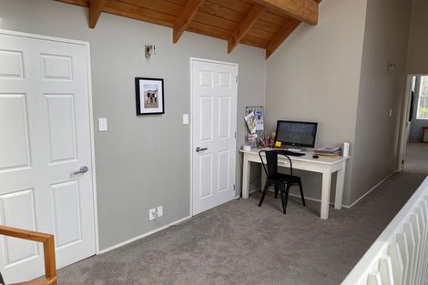 Photo of property in 7 Kerlin Crescent, West Harbour, Auckland, 0618