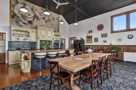 Photo of property in 105 High Street South, Eltham, 4322