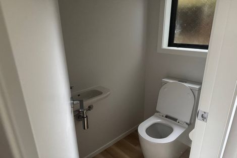 Photo of property in 6e Huia Street, Tawa, Wellington, 5028