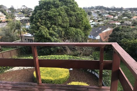 Photo of property in 36 Sunset Road, Unsworth Heights, Auckland, 0632