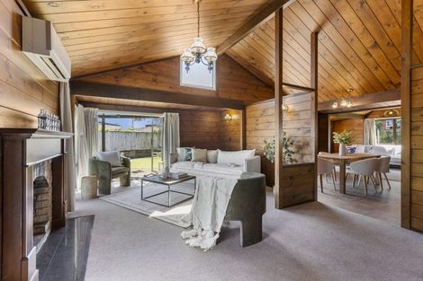 Photo of property in 295 Mangorei Road, Merrilands, New Plymouth, 4312