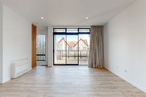 Photo of property in 4b Armour Avenue, Mount Victoria, Wellington, 6011