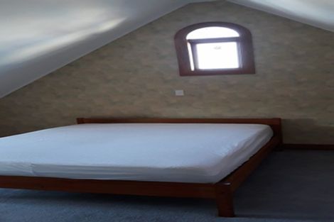 Photo of property in 2/141 Fitzherbert Avenue, West End, Palmerston North, 4410