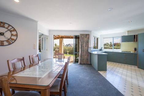 Photo of property in 17 Kingsford Drive, Stoke, Nelson, 7011