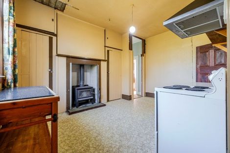 Photo of property in 17 Newman Road, Eketahuna, 4900