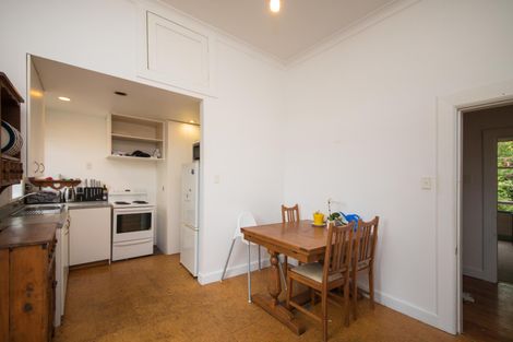 Photo of property in 6b Rolleston Street, Hokowhitu, Palmerston North, 4410