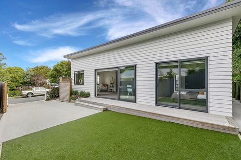 Photo of property in 104 Rangituhi Crescent, Takapuwahia, Porirua, 5022