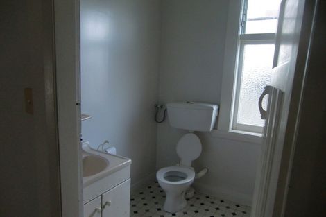 Photo of property in 4 Walters Road, Mount Wellington, Auckland, 1062