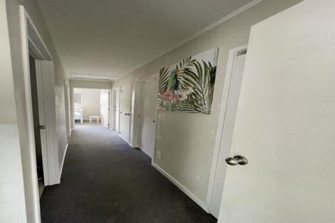 Photo of property in 2/13 Justamere Place, Weymouth, Auckland, 2103