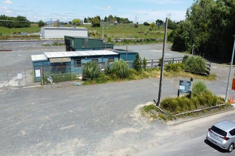 Photo of property in 280 Great South Road, Papakura, 2110