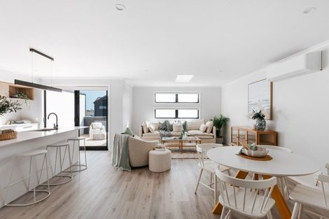 Photo of property in 4 Atutahi Lane, Papamoa Beach, 3118