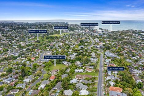 Photo of property in 2/88 Arran Road, Browns Bay, Auckland, 0630