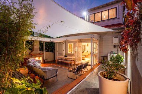 Photo of property in 54 Majoribanks Street, Mount Victoria, Wellington, 6011