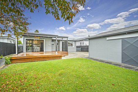Photo of property in 810 Queen Street East, Parkvale, Hastings, 4122