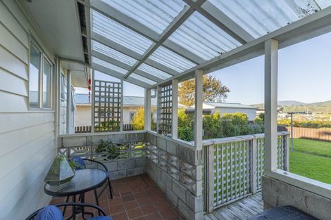 Photo of property in 15 Teoti Street, Paraparaumu Beach, Paraparaumu, 5032